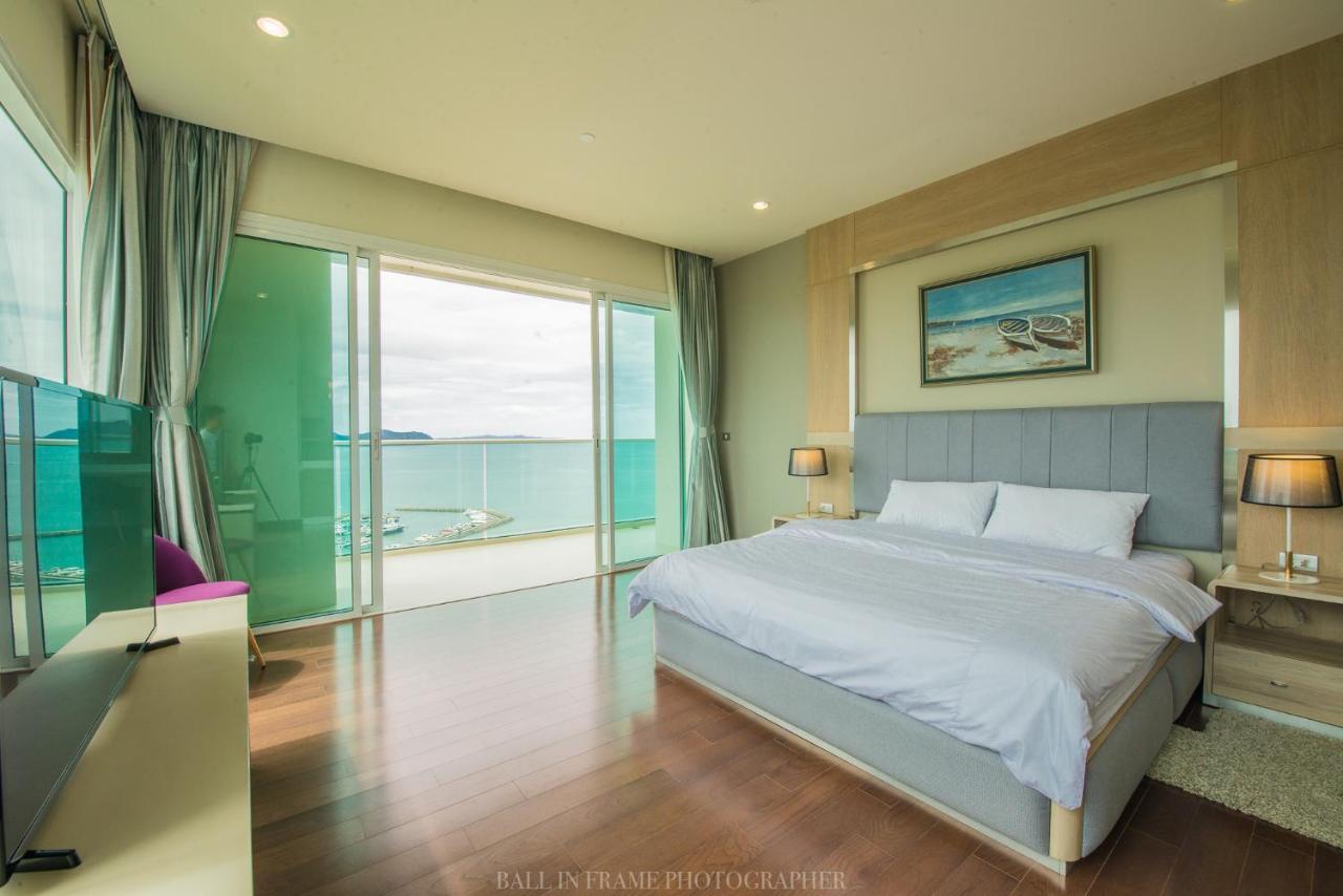 Movenpick Residences Pattaya With Ocean View Na Chom Thian Exterior photo