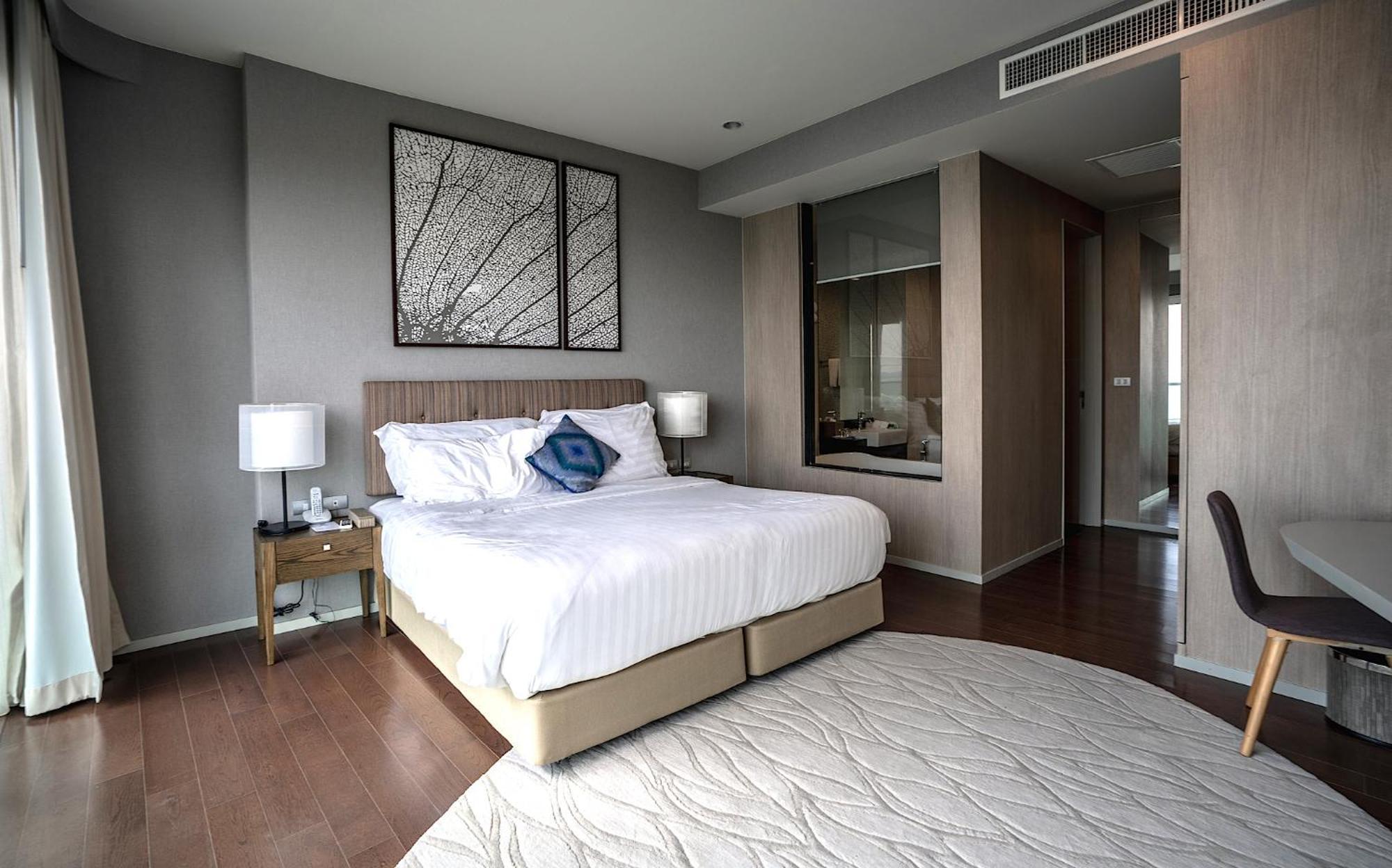 Movenpick Residences Pattaya With Ocean View Na Chom Thian Exterior photo