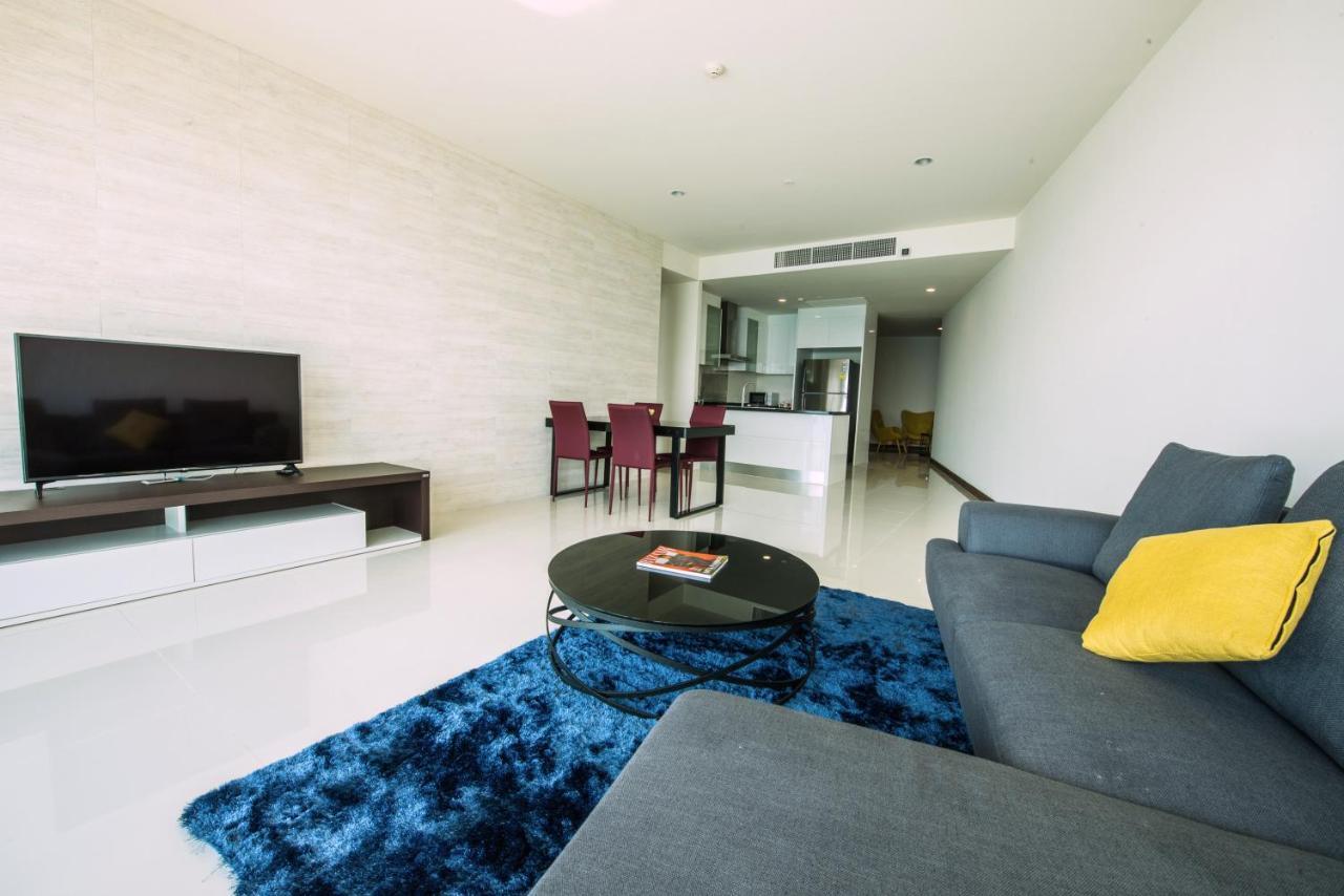Movenpick Residences Pattaya With Ocean View Na Chom Thian Exterior photo